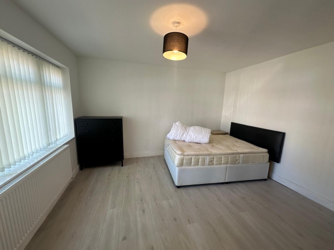 Langdale Road, Birmingham, 6 Bedrooms Bedrooms, ,Semi-Detached,Letting,1290