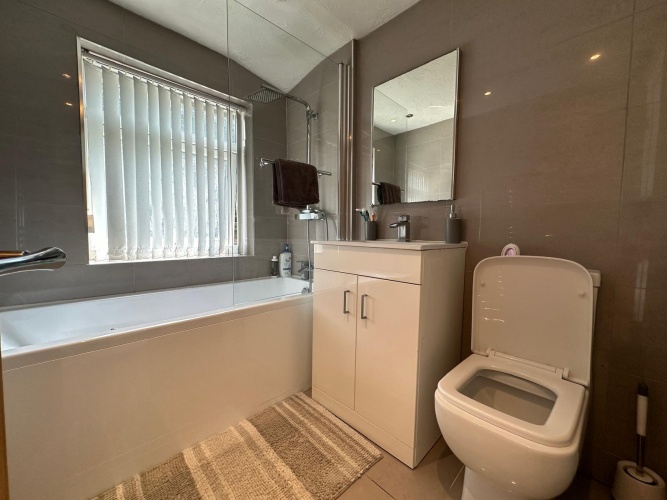 Farnhurst Road, Birmingham, 3 Bedrooms Bedrooms, ,Semi-Detached,Sales,1297