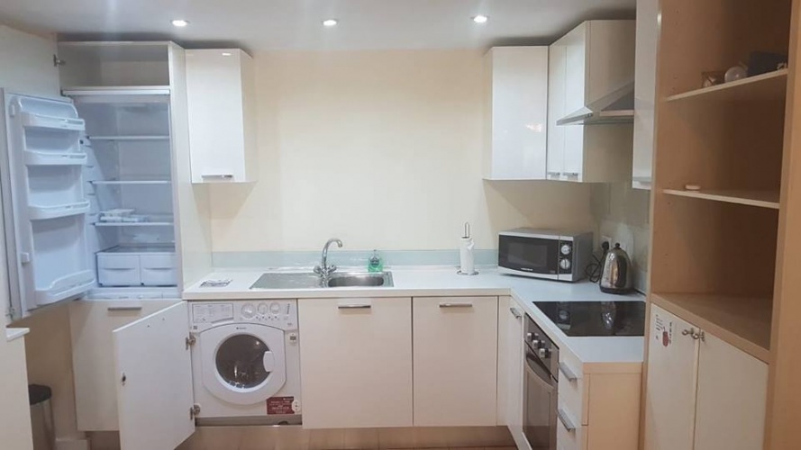 to let, rent , solihull heights, new coventry road, apartment