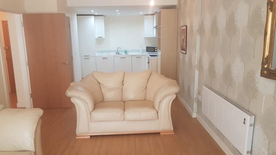 to let, rent , solihull heights, new coventry road, apartment